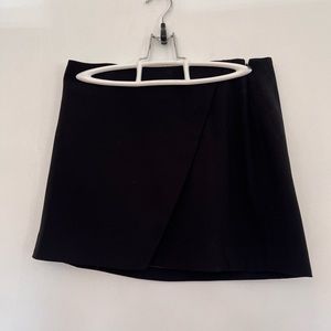 Black skirt